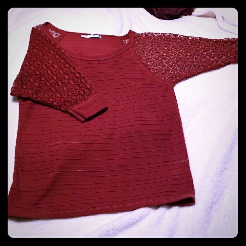 Maurices lace sleeve top